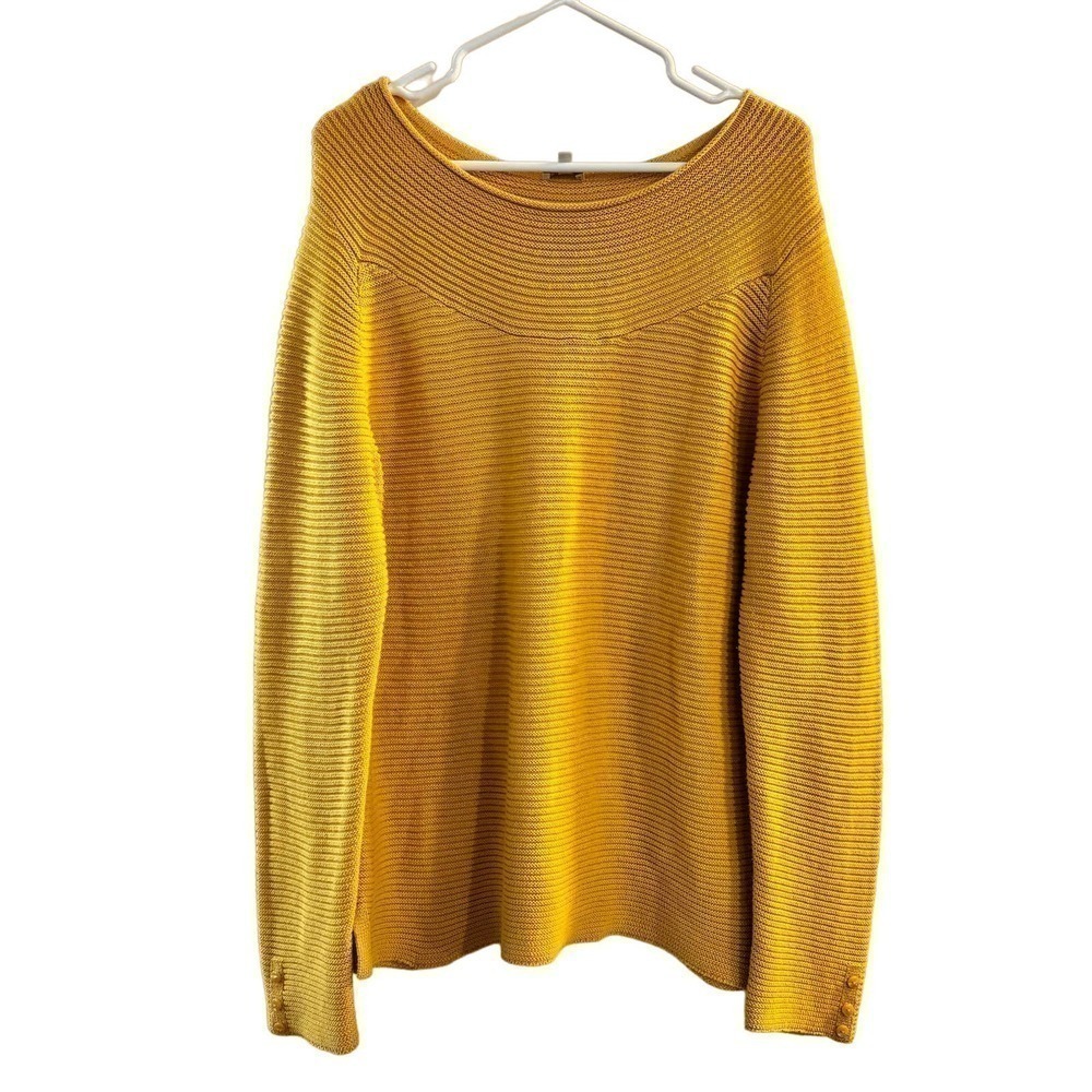 Talbots Ribbed Sweater W/ Button Accents Size